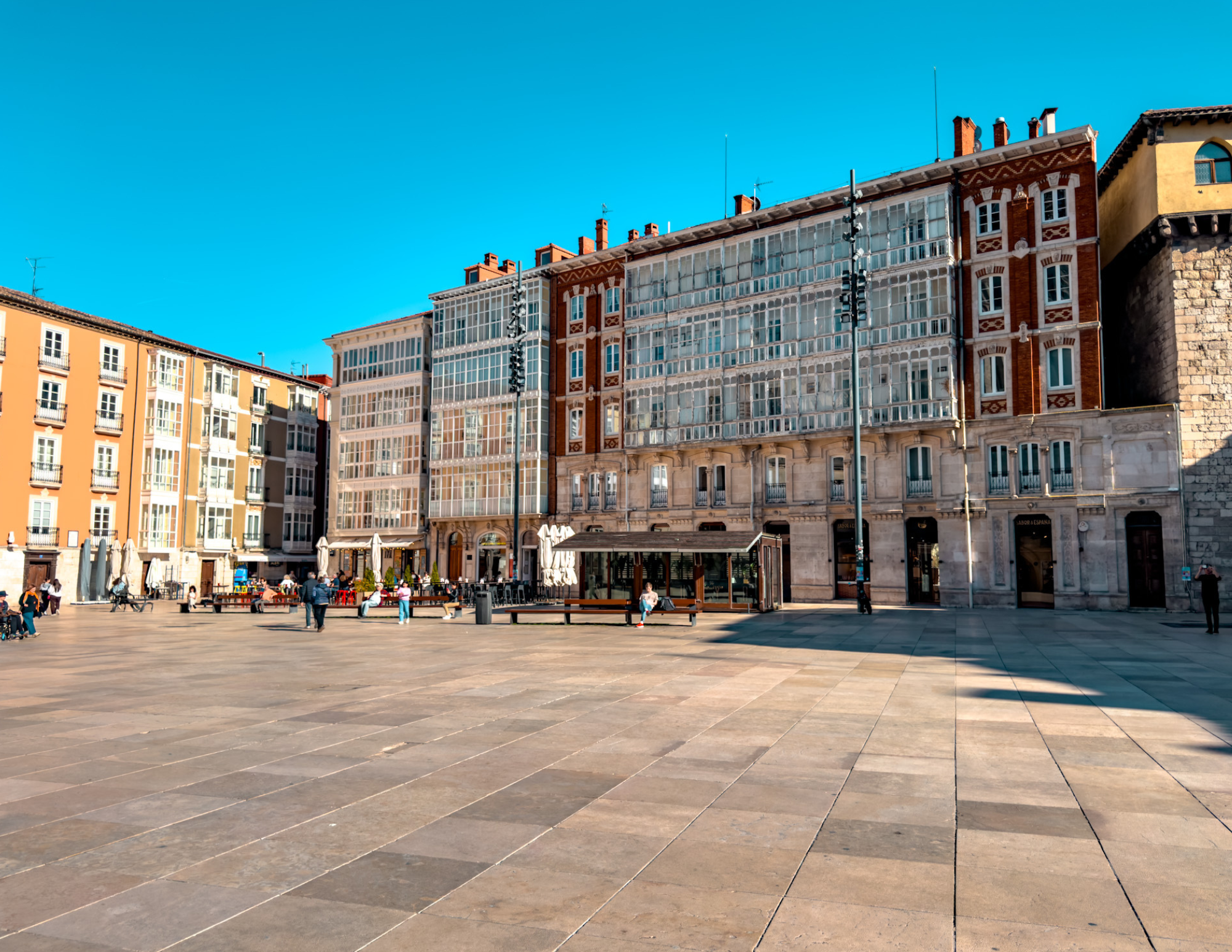 Burgos Travel Guide (5).png